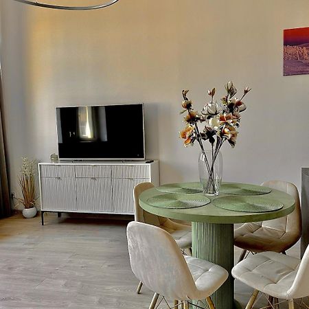 Ferienwohnung Loft Przy Placu Niepodleglosci Jelenia Góra Exterior foto